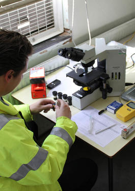 Forensic Fire Investigation, Lab, High Vis, Coat, Inspection