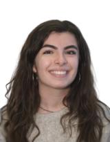 headshot of legal assistant Daria 